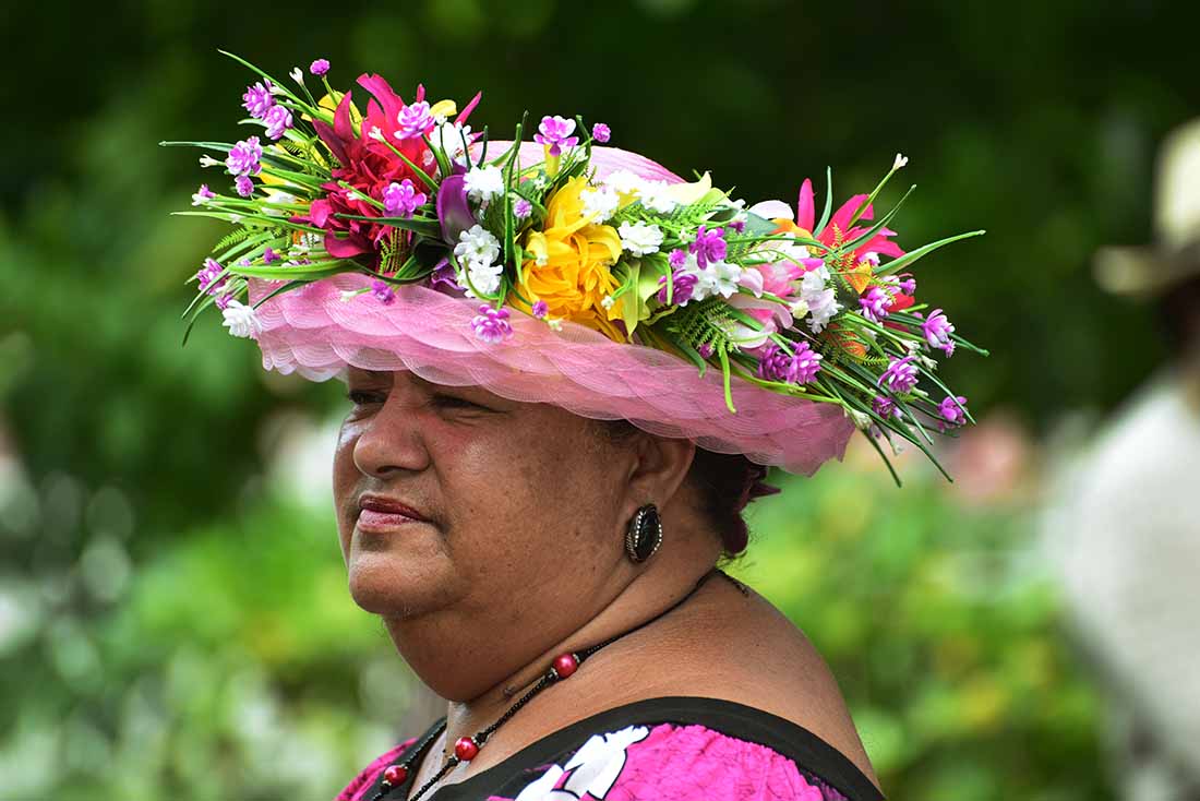 Hutschmuck_zum_Kirchgang_Aitutaki_Cookinseln_Foto_Andreas_Mieth